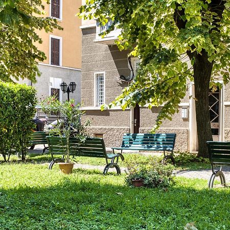Walk To Navigli - Via Gola - 2 Bedrooms Apt Milaan Buitenkant foto