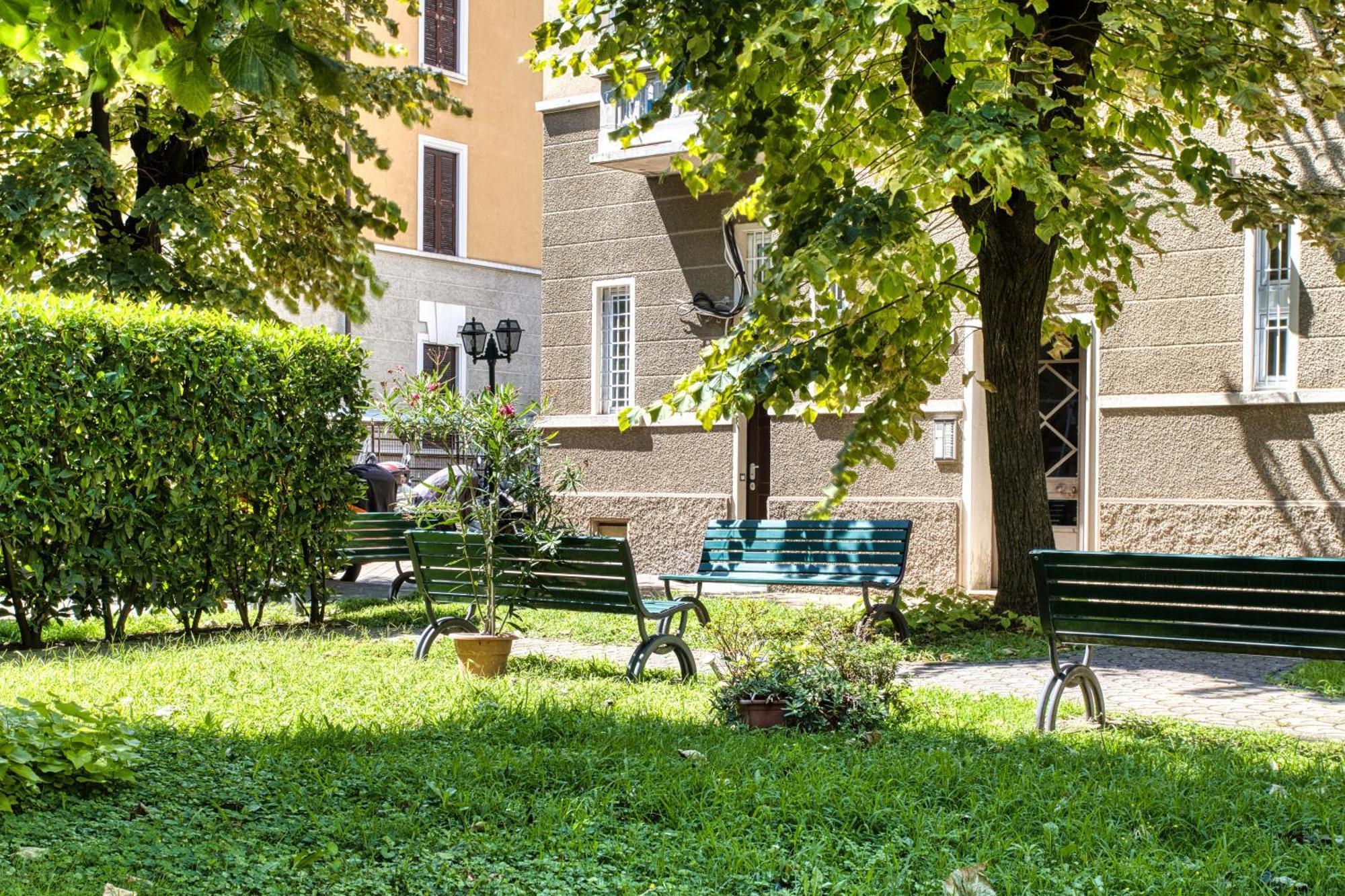 Walk To Navigli - Via Gola - 2 Bedrooms Apt Milaan Buitenkant foto