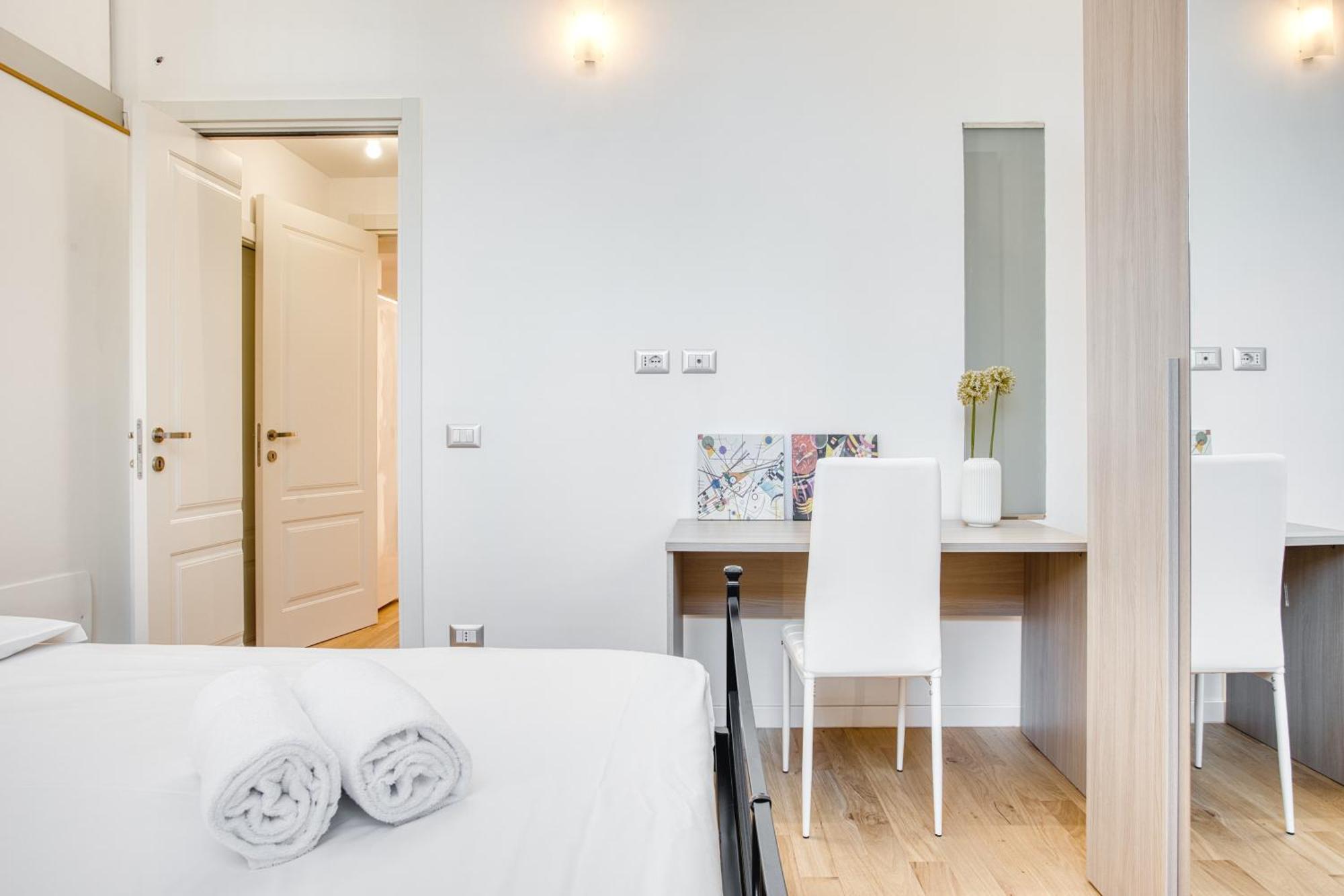 Walk To Navigli - Via Gola - 2 Bedrooms Apt Milaan Buitenkant foto